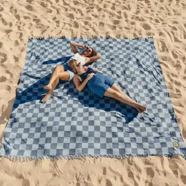 Factory Sale: Big Beachy™ Blanket