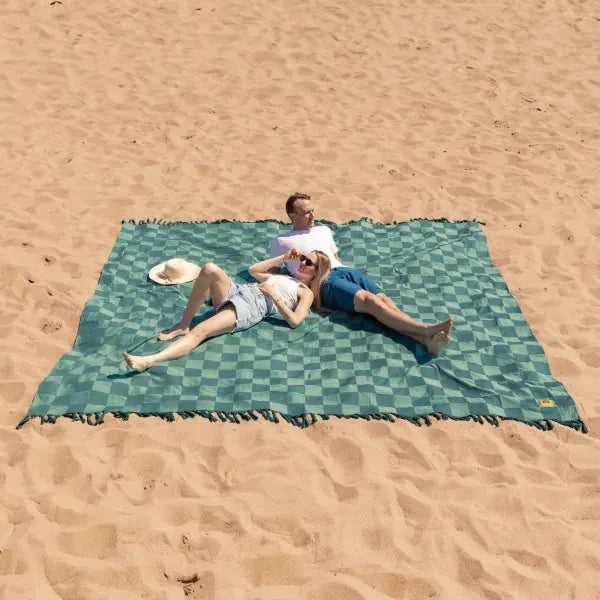 Factory Sale: Big Beachy™ Blanket